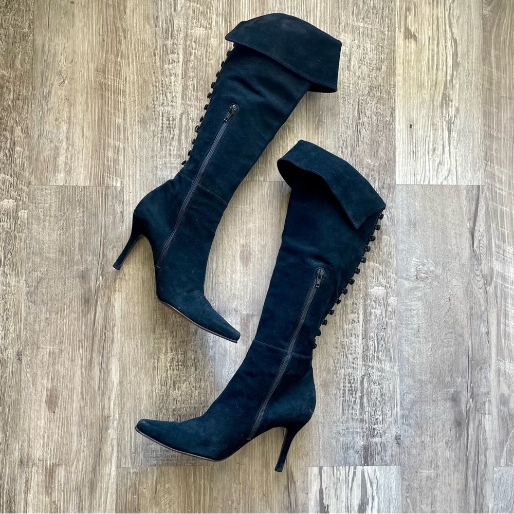 Stuart Weitzman Black Suede Button Down Cuffed Knee-High Heeled Boots Size 8.5 - Picture 15 of 16